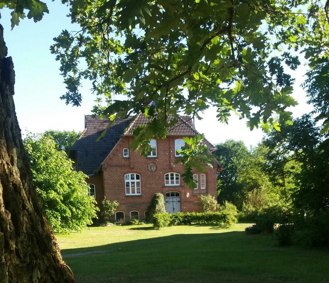 Ferienwohnung ehemalige Revierförsterei Morgensünn Kuhstorf Exterior foto